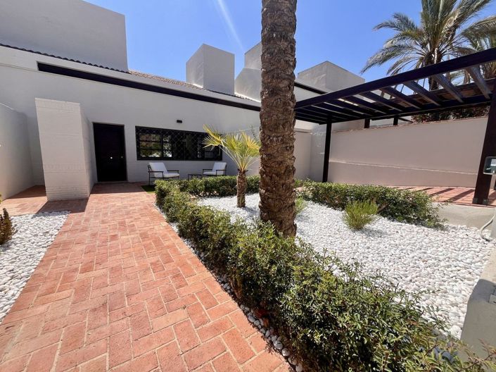 Image No.22-2 Bed House for sale
