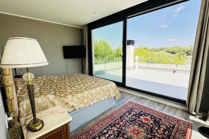Image No.45-6 Bed Villa for sale