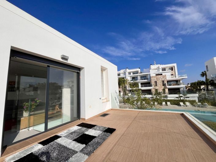 Image No.29-3 Bed Villa for sale