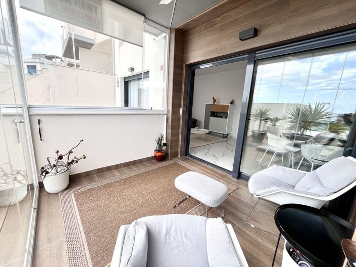 Image No.23-2 Bed Apartment for sale