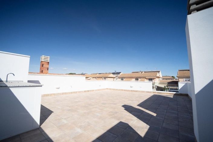 Image No.35-2 Bed House for sale