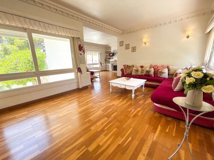 Image No.33-7 Bed Villa for sale