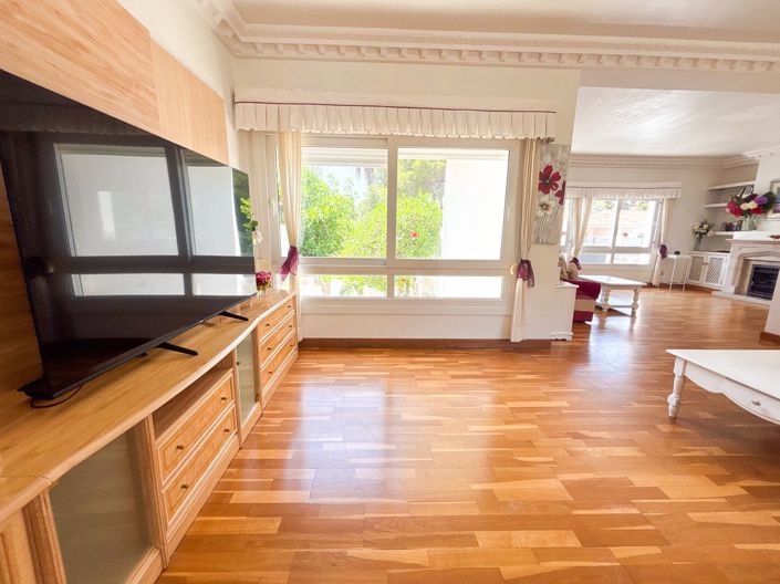 Image No.34-7 Bed Villa for sale
