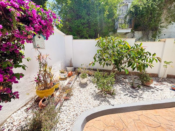 Image No.9-7 Bed Villa for sale