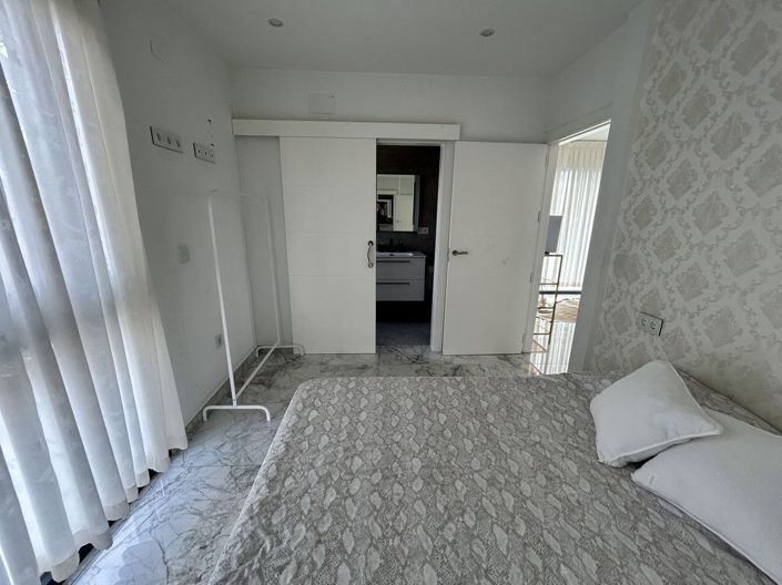 Image No.38-3 Bed Villa for sale