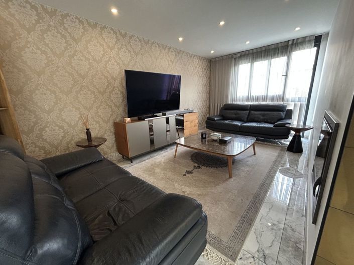 Image No.9-3 Bed Villa for sale