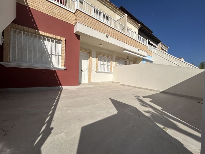 Image No.18-2 Bed Apartment for sale