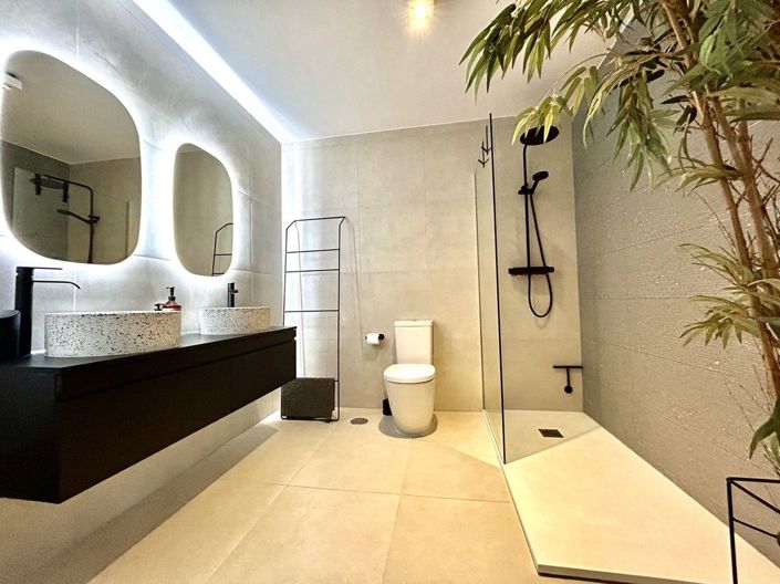 Image No.32-4 Bed Villa for sale