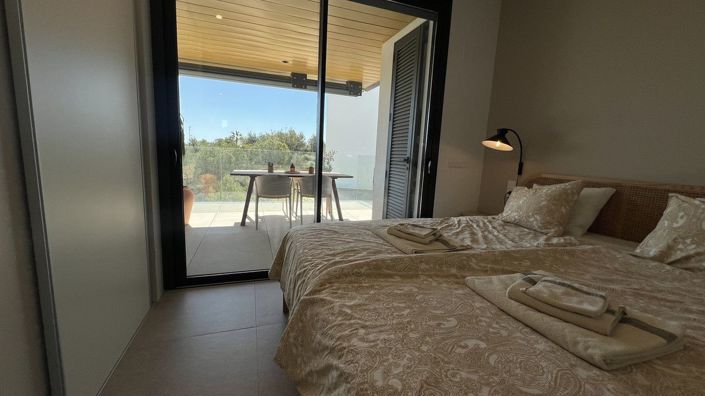 Image No.18-2 Bed Apartment for sale