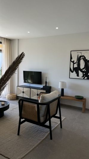 Image No.26-2 Bed Apartment for sale