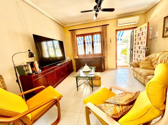 Image No.17-3 Bed Villa for sale