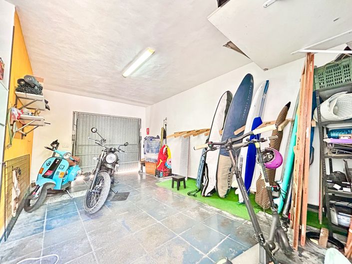 Image No.3-3 Bed Villa for sale