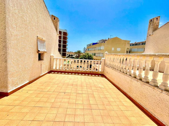 Image No.38-3 Bed Villa for sale