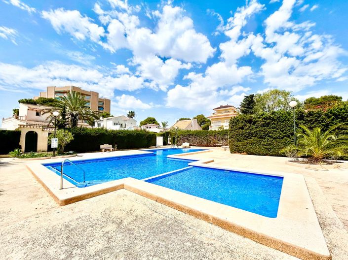 Image No.6-3 Bed Villa for sale