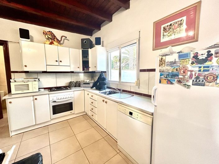 Image No.35-4 Bed Villa for sale