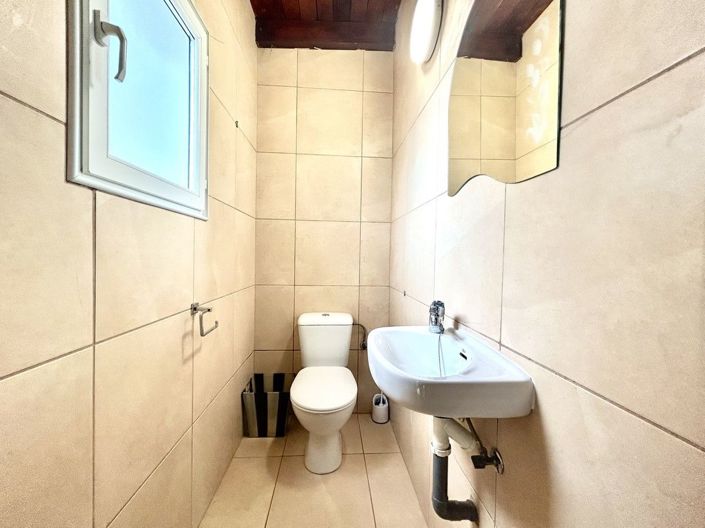 Image No.37-4 Bed Villa for sale