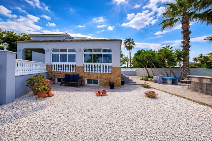 Image No.4-4 Bed Villa for sale