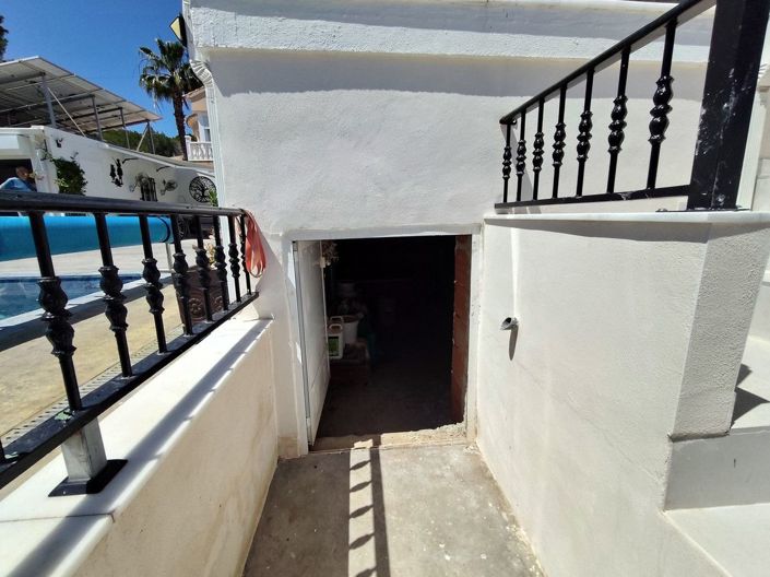 Image No.36-3 Bed Villa for sale