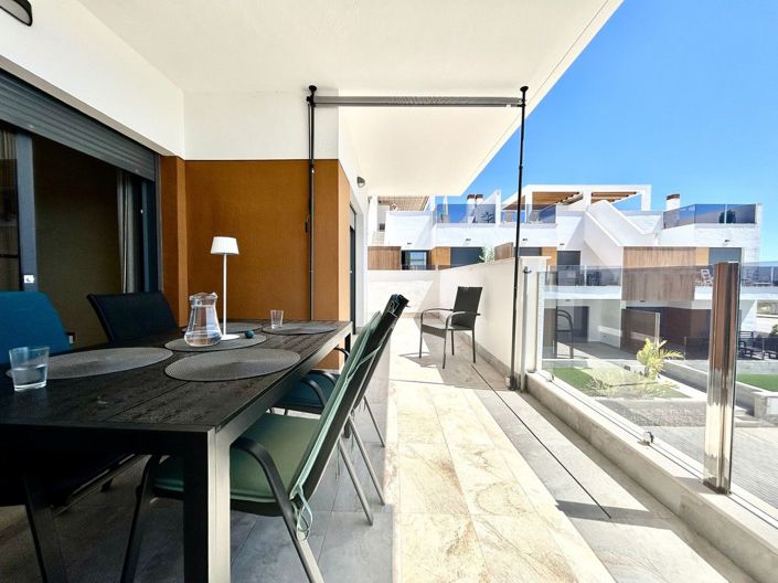Image No.32-2 Bed Apartment for sale