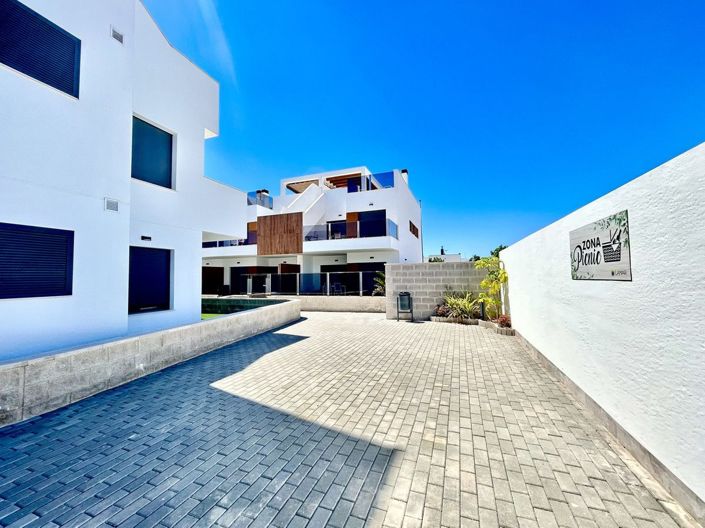 Image No.42-2 Bed Apartment for sale