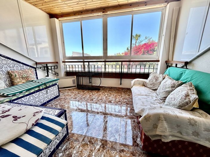 Image No.31-3 Bed House for sale