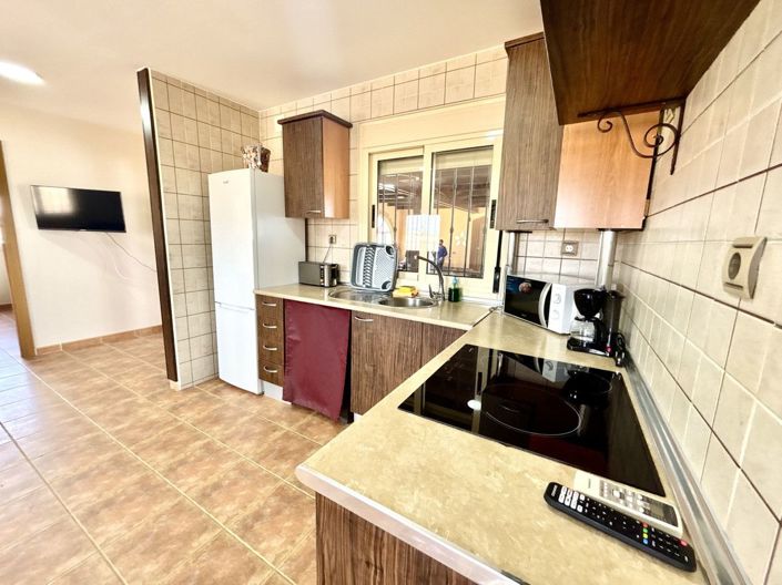 Image No.10-6 Bed Villa for sale