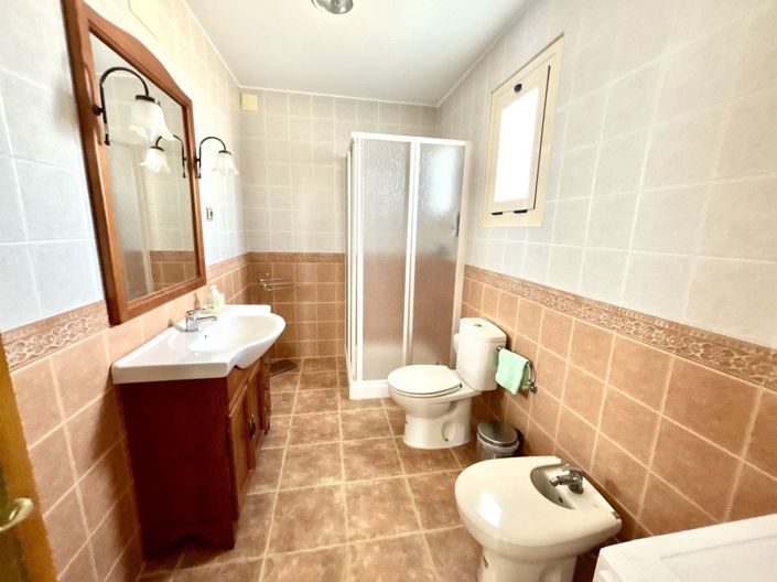 Image No.13-6 Bed Villa for sale