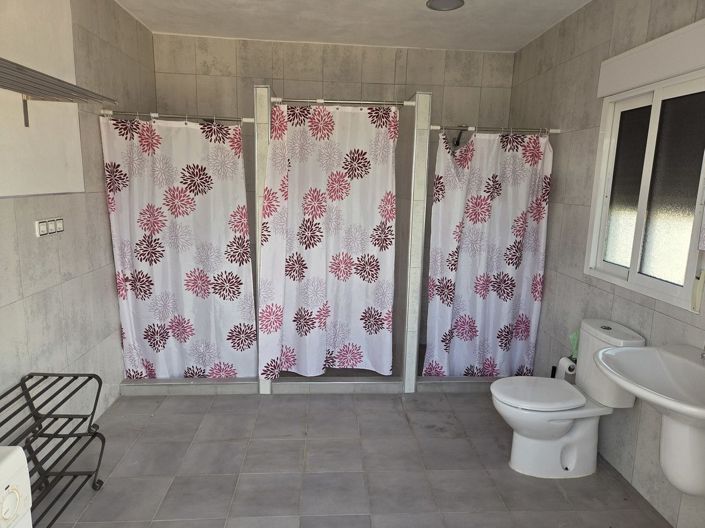 Image No.26-6 Bed Villa for sale