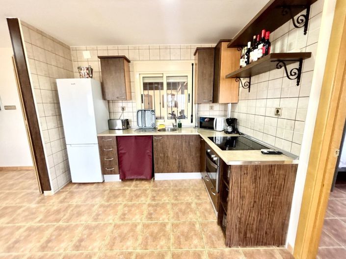 Image No.9-6 Bed Villa for sale
