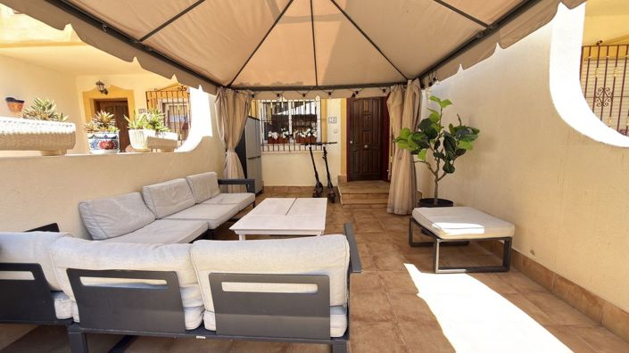 Image No.5-3 Bed House for sale
