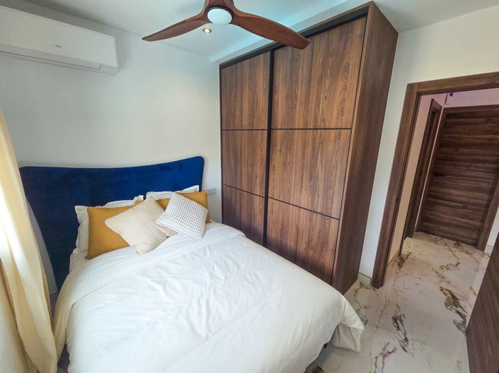 Image No.32-5 Bed House for sale