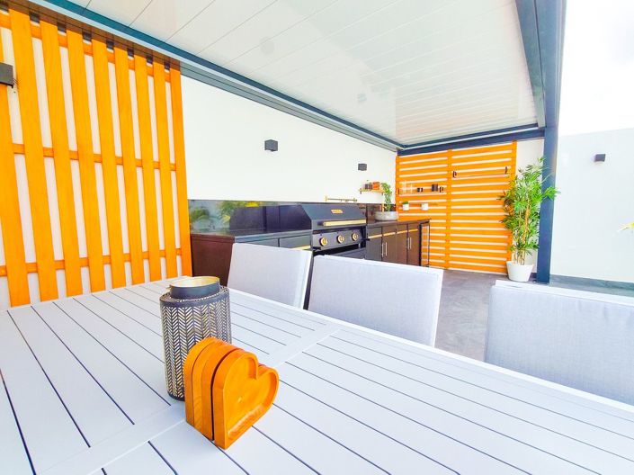 Image No.43-5 Bed House for sale