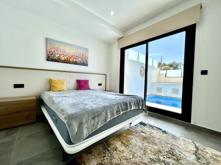 Image No.24-2 Bed Villa for sale