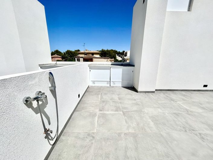 Image No.36-2 Bed Villa for sale