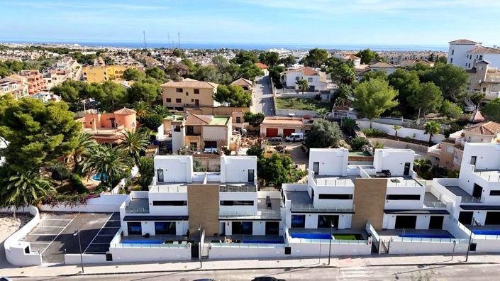 Image No.40-2 Bed Villa for sale