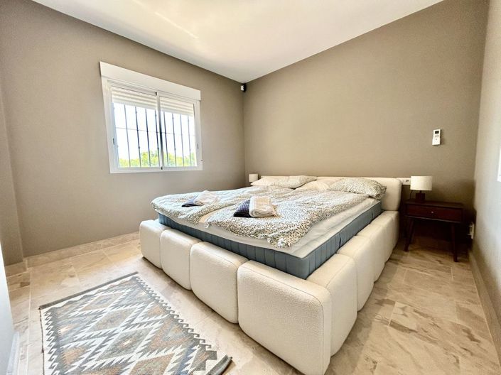Image No.22-5 Bed Villa for sale