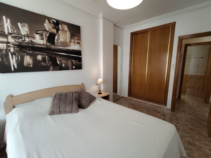 Image No.23-2 Bed Apartment for sale