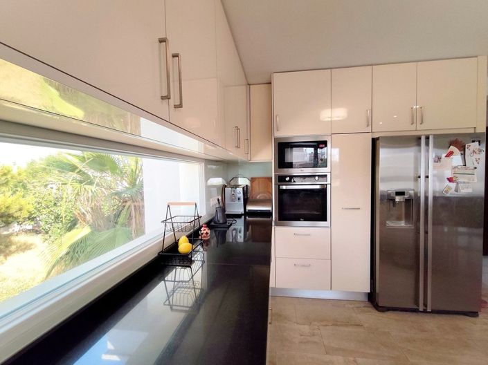 Image No.14-4 Bed Villa for sale
