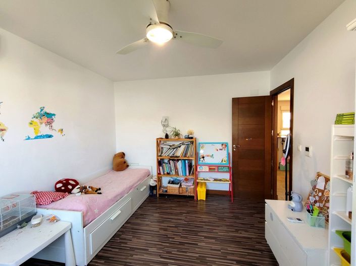 Image No.23-4 Bed Villa for sale