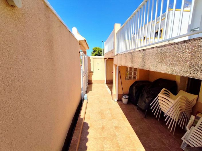 Image No.31-6 Bed House for sale