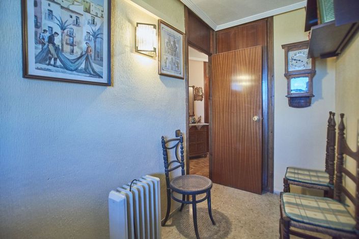 Image No.22-4 Bed Apartment for sale
