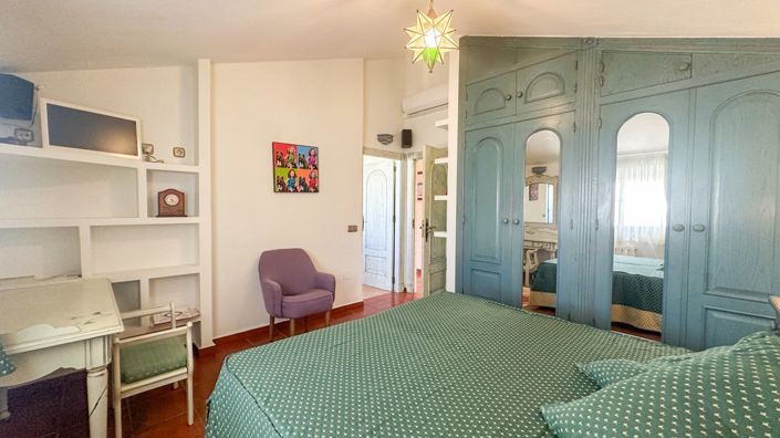 Image No.39-6 Bed Villa for sale