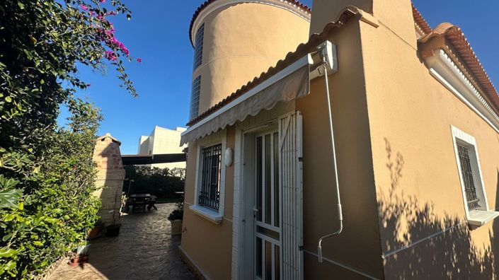Image No.49-6 Bed Villa for sale