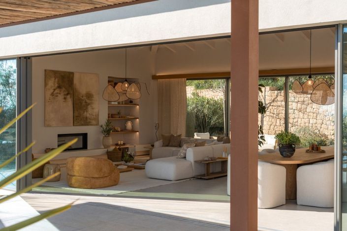 Image No.25-6 Bed Villa for sale