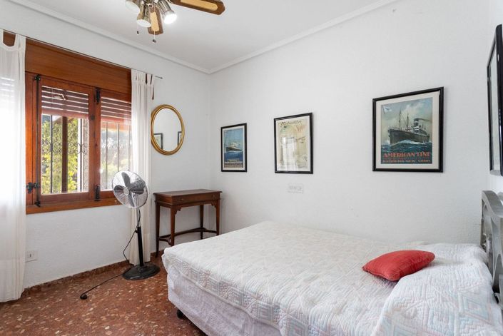 Image No.16-6 Bed Villa for sale
