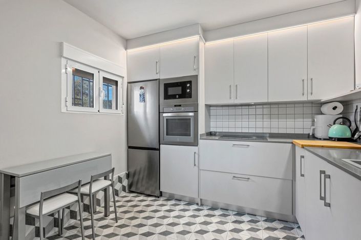 Image No.12-3 Bed House for sale
