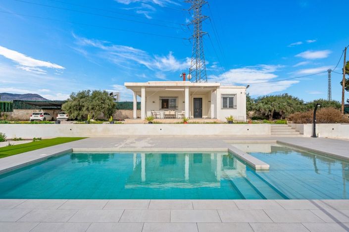 Image No.2-3 Bed House for sale