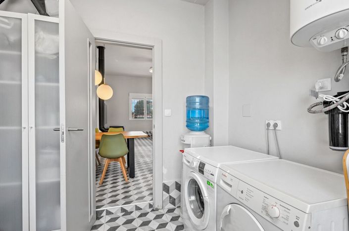 Image No.25-3 Bed House for sale