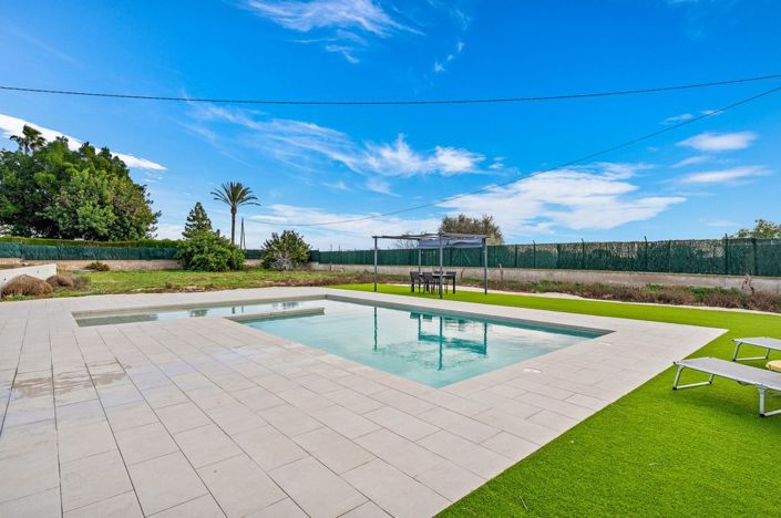 Image No.30-3 Bed House for sale