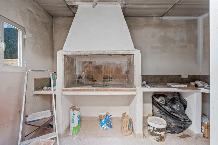 Image No.34-3 Bed House for sale
